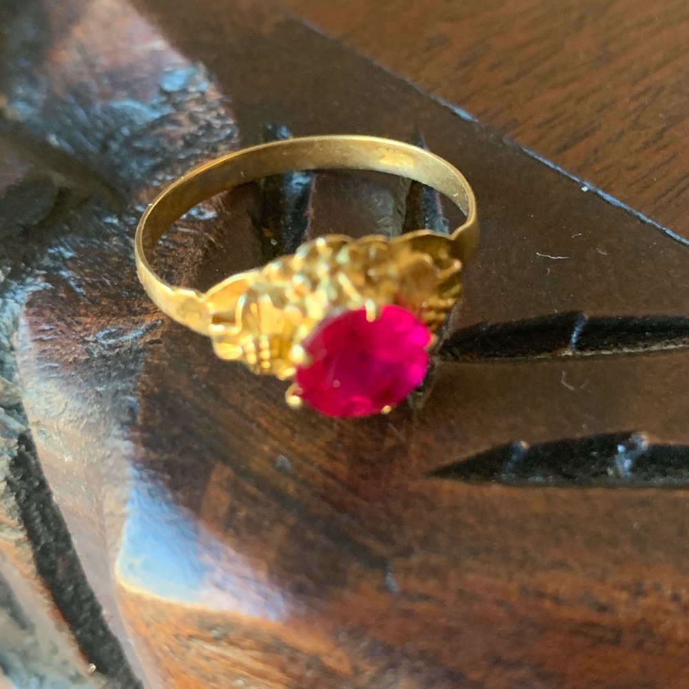 Antique 18k gold ring